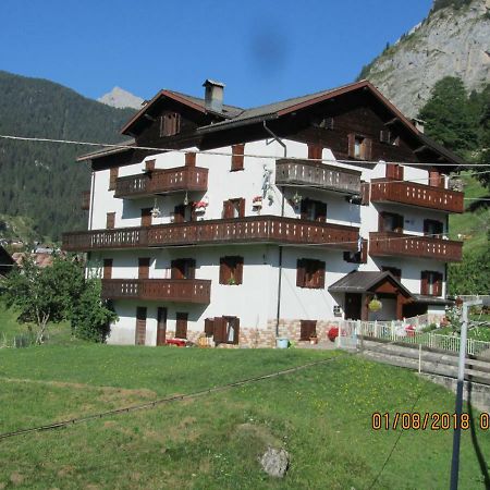 Apartamento Ciesa Dei Maestri Sottoguda Exterior foto